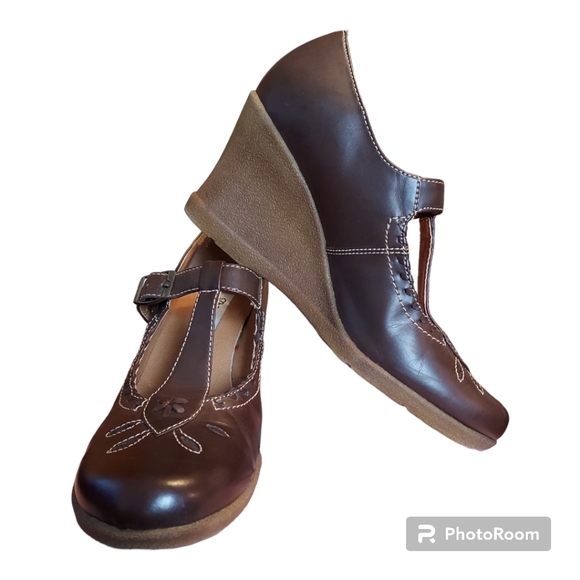 SM New York Vintage Retro T-Strap Wedges - Picture 2 of 10